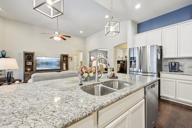 2421 Wrexham Drive, Mckinney, TX 75071