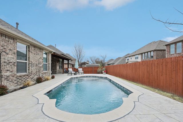 2421 Wrexham Drive, Mckinney, TX 75071