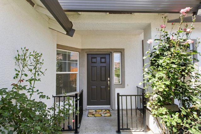 214 Saint Tropez, Lincoln, CA 95648