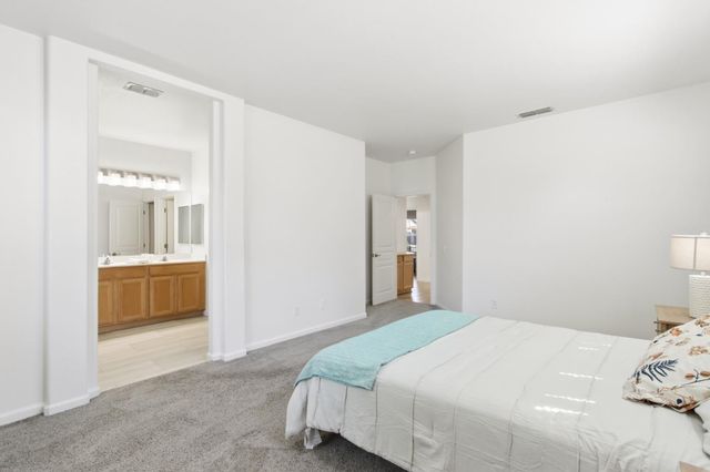 214 Saint Tropez, Lincoln, CA 95648