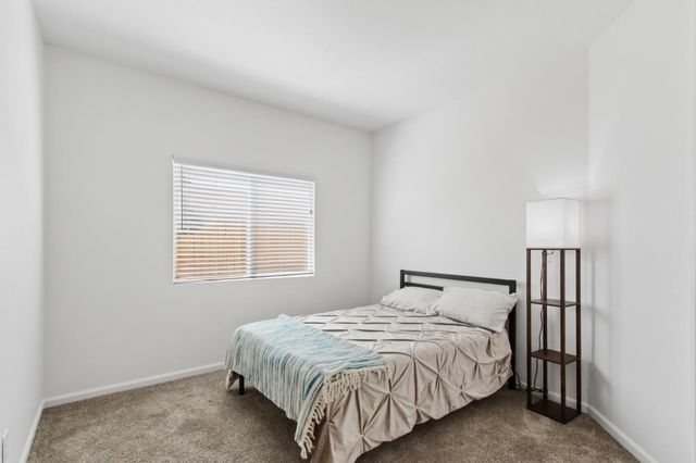 214 Saint Tropez, Lincoln, CA 95648