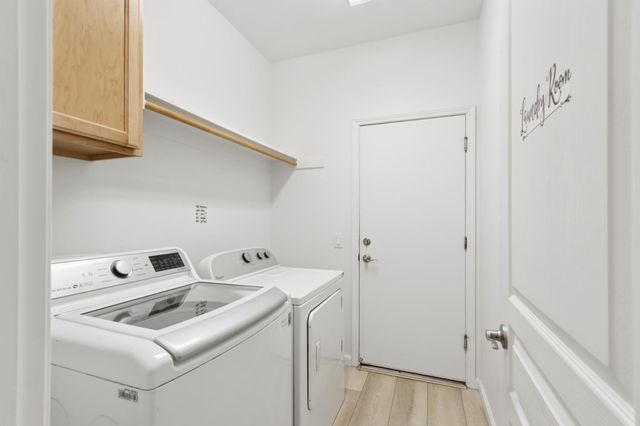 214 Saint Tropez, Lincoln, CA 95648