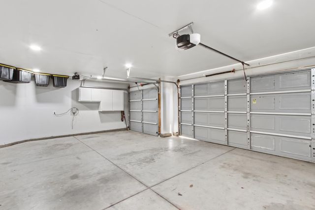 214 Saint Tropez, Lincoln, CA 95648