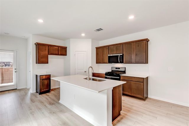 2004 Arbuckle DR, Leander, TX 78641