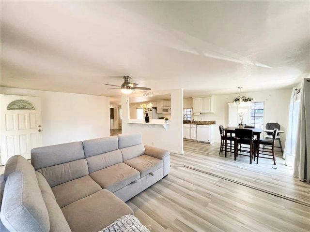 17700 Avalon 40, Carson, CA 90746