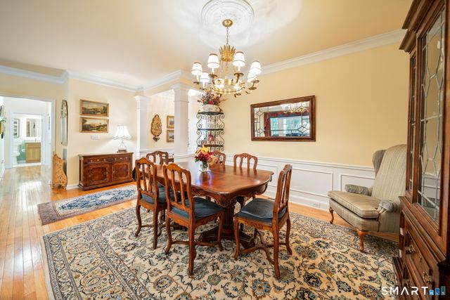 84 Links Way 84, Oxford, CT 06478