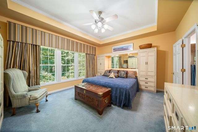 84 Links Way 84, Oxford, CT 06478