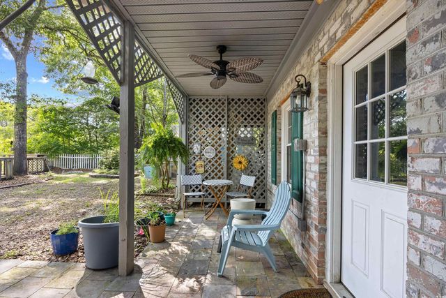 515 River Rd., Conway, SC 29526