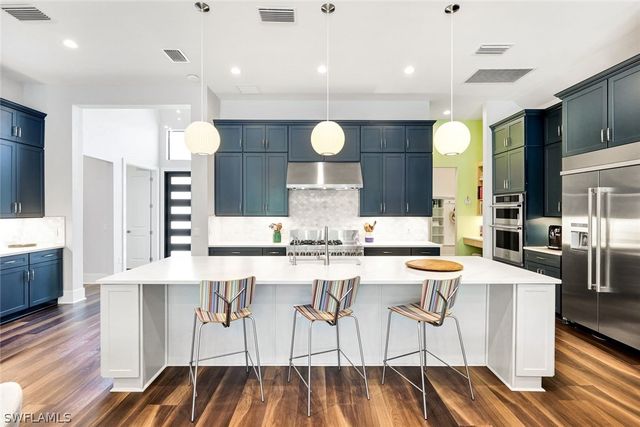 16249 Verilyn CIR, Naples, FL 34110