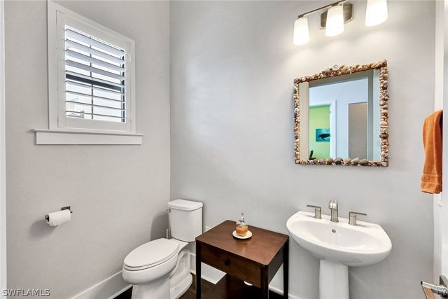 16249 Verilyn CIR, Naples, FL 34110