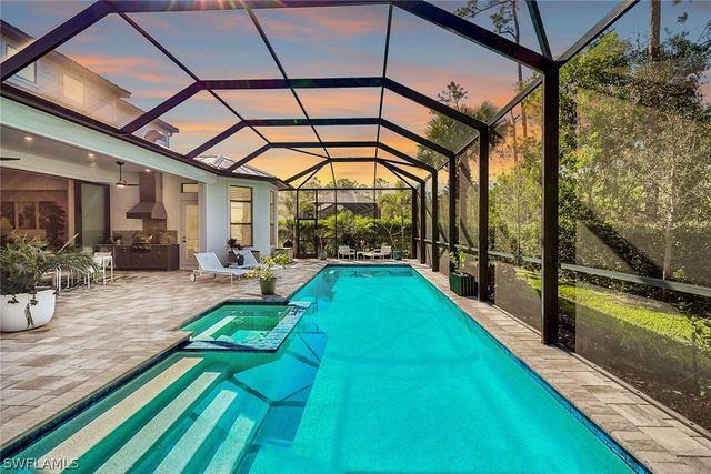 16249 Verilyn CIR, Naples, FL 34110