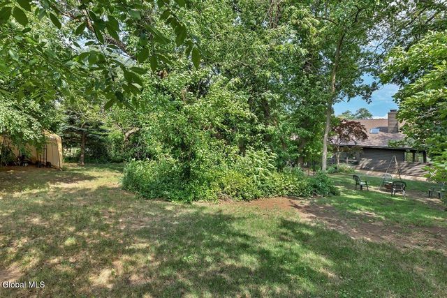 758 Feura Bush Road, Bethlehem, NY 12054