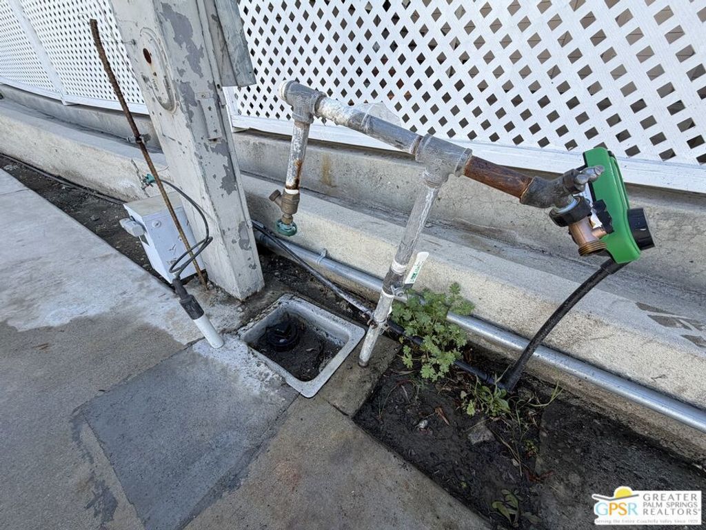 Image 13 of property listing at 69333 E Palm Canyon Drive 13, Cathedral City, CA 92234