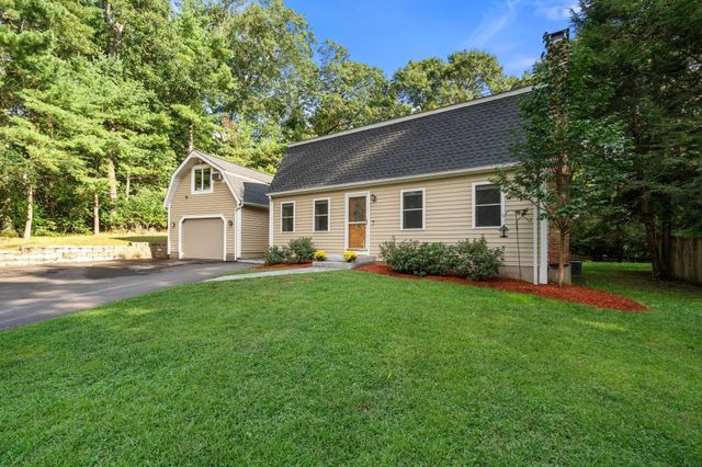 26 Joyce Ln, Bellingham, MA 02019
