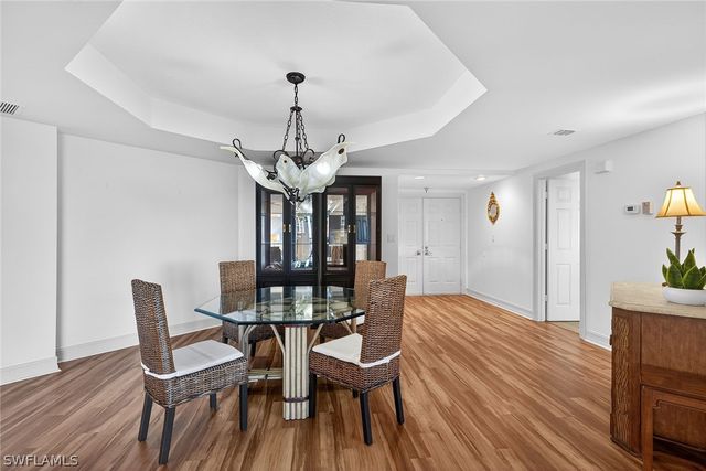 6075 Pelican Bay BLVD 706, Naples, FL 34108