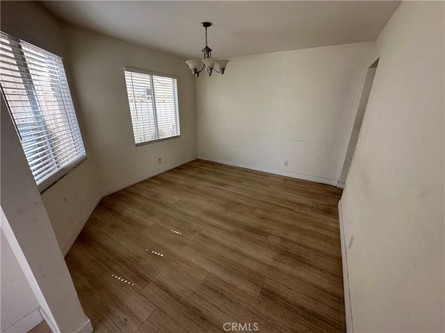 21041 Gault C, Canoga Park, CA 91303