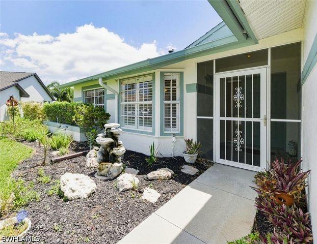 204 Estelle CT, Naples, FL 34112