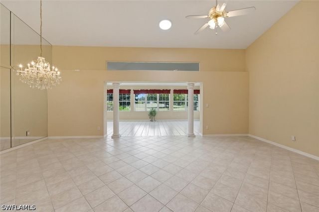 204 Estelle CT, Naples, FL 34112