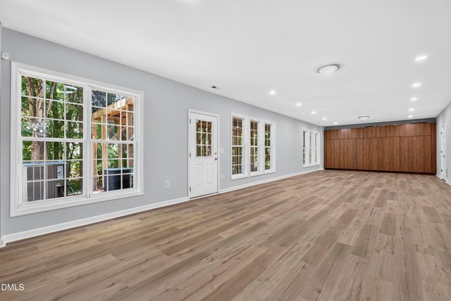 213 Slate Blue Place, Cary, NC 27519