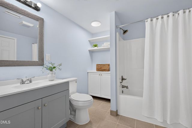 213 Slate Blue Place, Cary, NC 27519