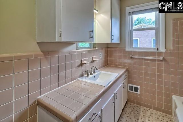 7245 Venus Road, Columbia, SC 29209