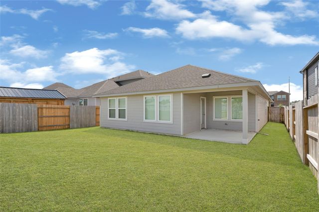 2526 Covered Wagon Drive, Crosby, TX 77532