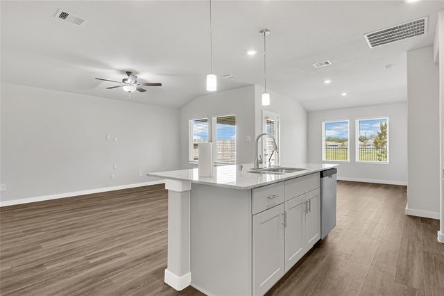 2526 Covered Wagon Drive, Crosby, TX 77532