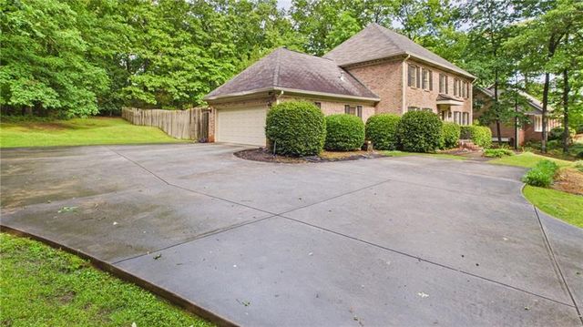 2597 W Harvest Drive SE, Conyers, GA 30013