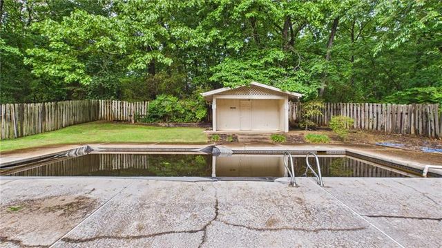 2597 W Harvest Drive SE, Conyers, GA 30013