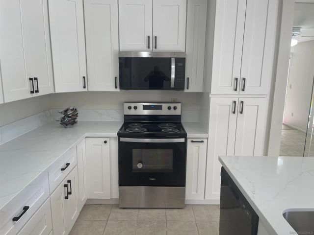 450 W Vermont 1803, Escondido, CA 92025