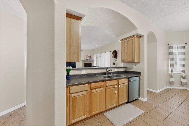 2144 S Ensenada Circle SE, Rio Rancho, NM 87124