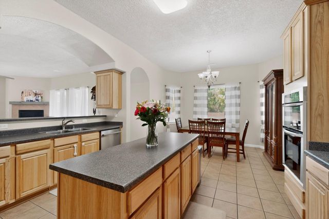 2144 S Ensenada Circle SE, Rio Rancho, NM 87124