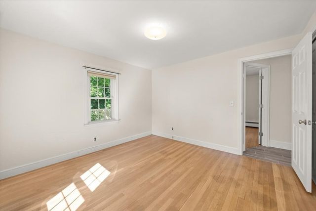 208 Matfield St, West Bridgewater, MA 02379