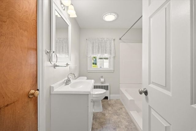 208 Matfield St, West Bridgewater, MA 02379