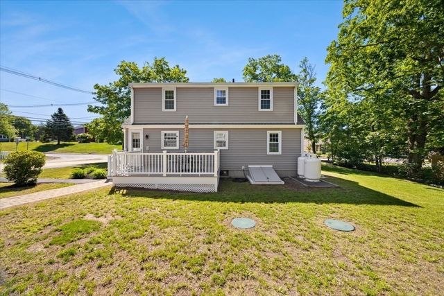 208 Matfield St, West Bridgewater, MA 02379