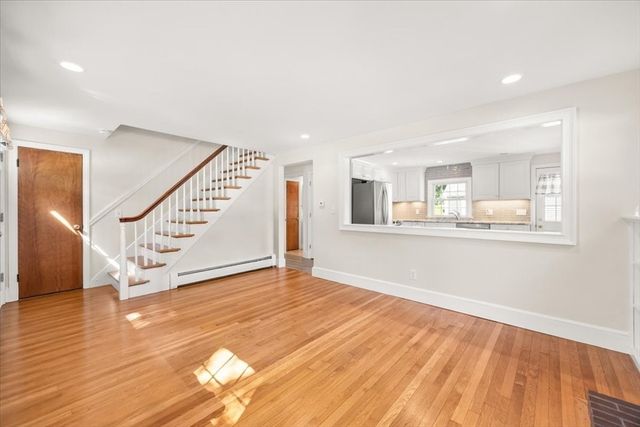 208 Matfield St, West Bridgewater, MA 02379