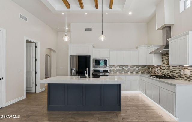 7392 CIMARRON GAP Drive, El Paso, TX 79911