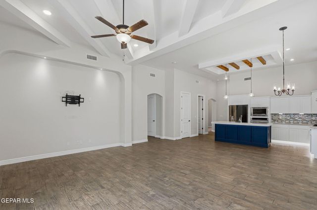 7392 CIMARRON GAP Drive, El Paso, TX 79911
