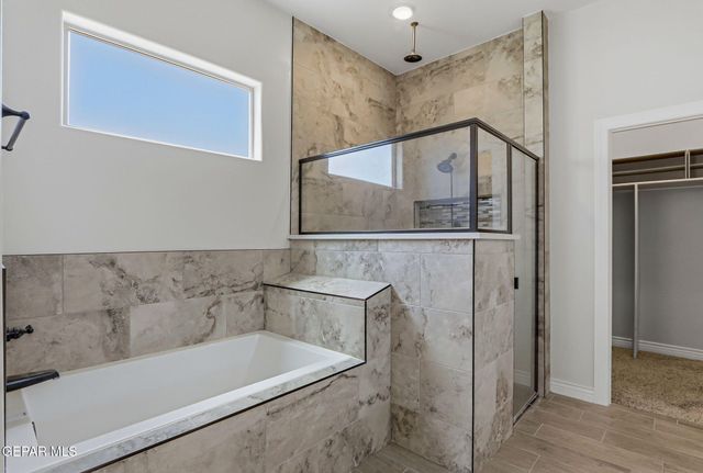 7392 CIMARRON GAP Drive, El Paso, TX 79911