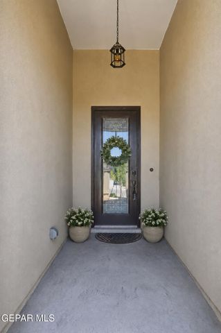 7392 CIMARRON GAP Drive, El Paso, TX 79911