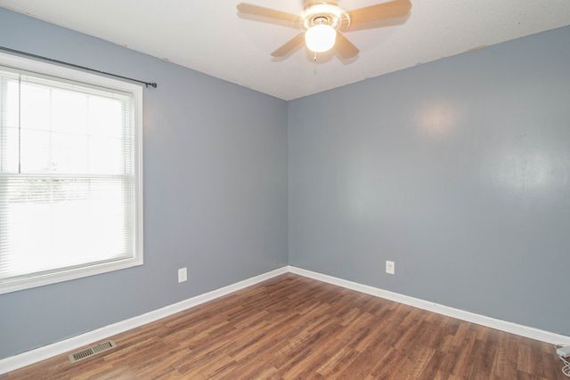 1634 Hannibal Drive, Oak Grove, KY 42262