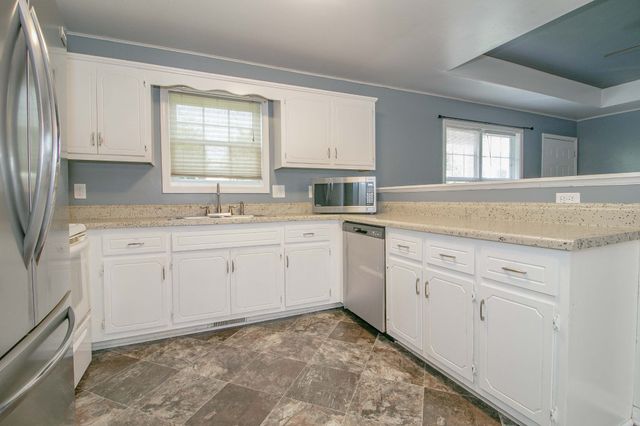 1634 Hannibal Drive, Oak Grove, KY 42262