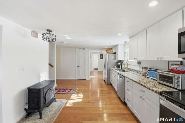 1 Library Road, Canterbury, CT 06331