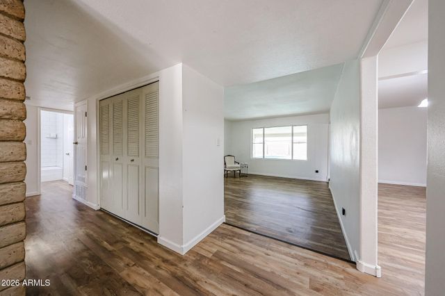 4135 W BERYL Avenue, Phoenix, AZ 85051