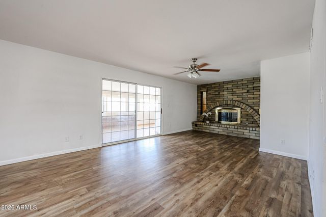 4135 W BERYL Avenue, Phoenix, AZ 85051