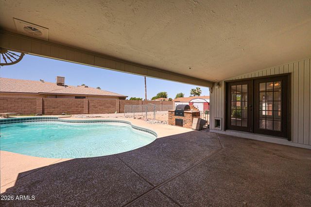 4135 W BERYL Avenue, Phoenix, AZ 85051