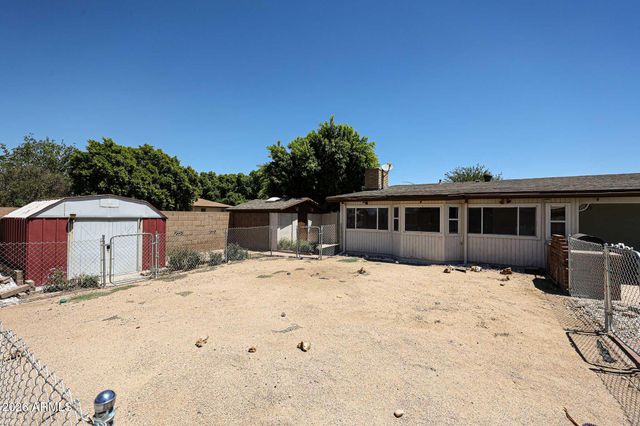 4135 W BERYL Avenue, Phoenix, AZ 85051