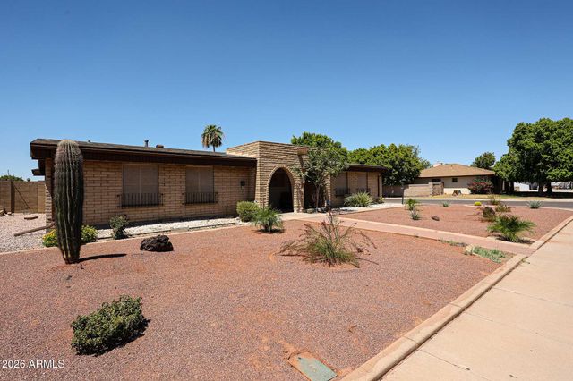 4135 W BERYL Avenue, Phoenix, AZ 85051