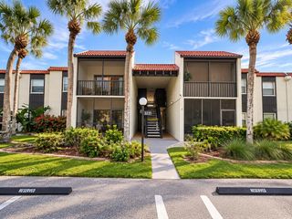 3221 BENEVA ROAD 204, Sarasota, FL 34232