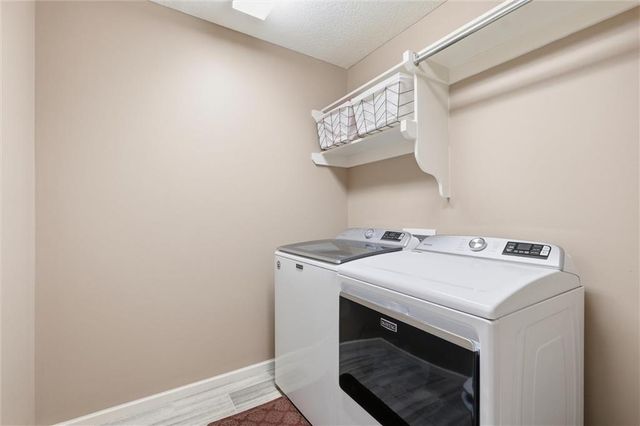 2308 W Piatt Lane, Olathe, KS 66061